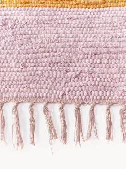 Alfombra artesanal con flecos Chindi