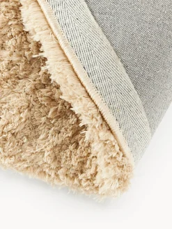 Alfombra artesanal con forma orgánica Tully