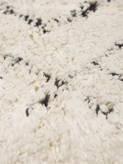 Alfombra artesanal de algodón con flecos Flonn