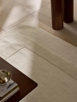 Alfombra artesanal de algodón texturizada Dania