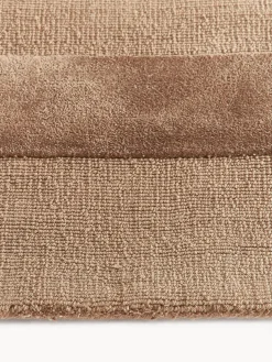 Alfombra artesanal de algodón texturizada Dania