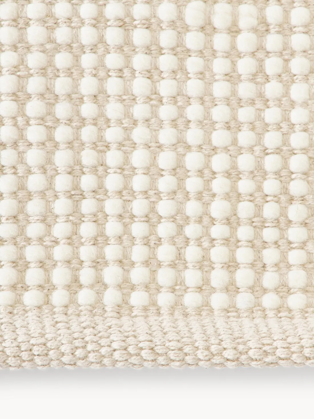 Alfombra artesanal de lana Amaro