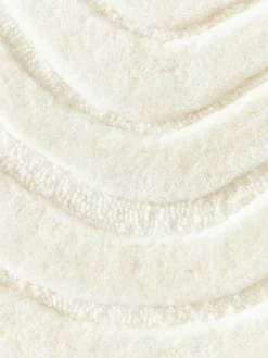 Alfombra artesanal de lana de forma orgánica Niria