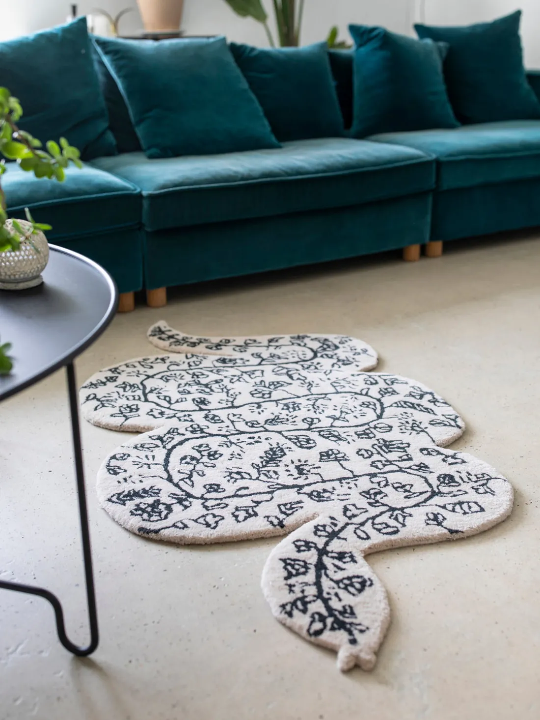 Alfombra artesanal de lana Inky