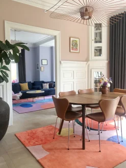 Alfombra artesanal de lana de pelo largo Secret Garden