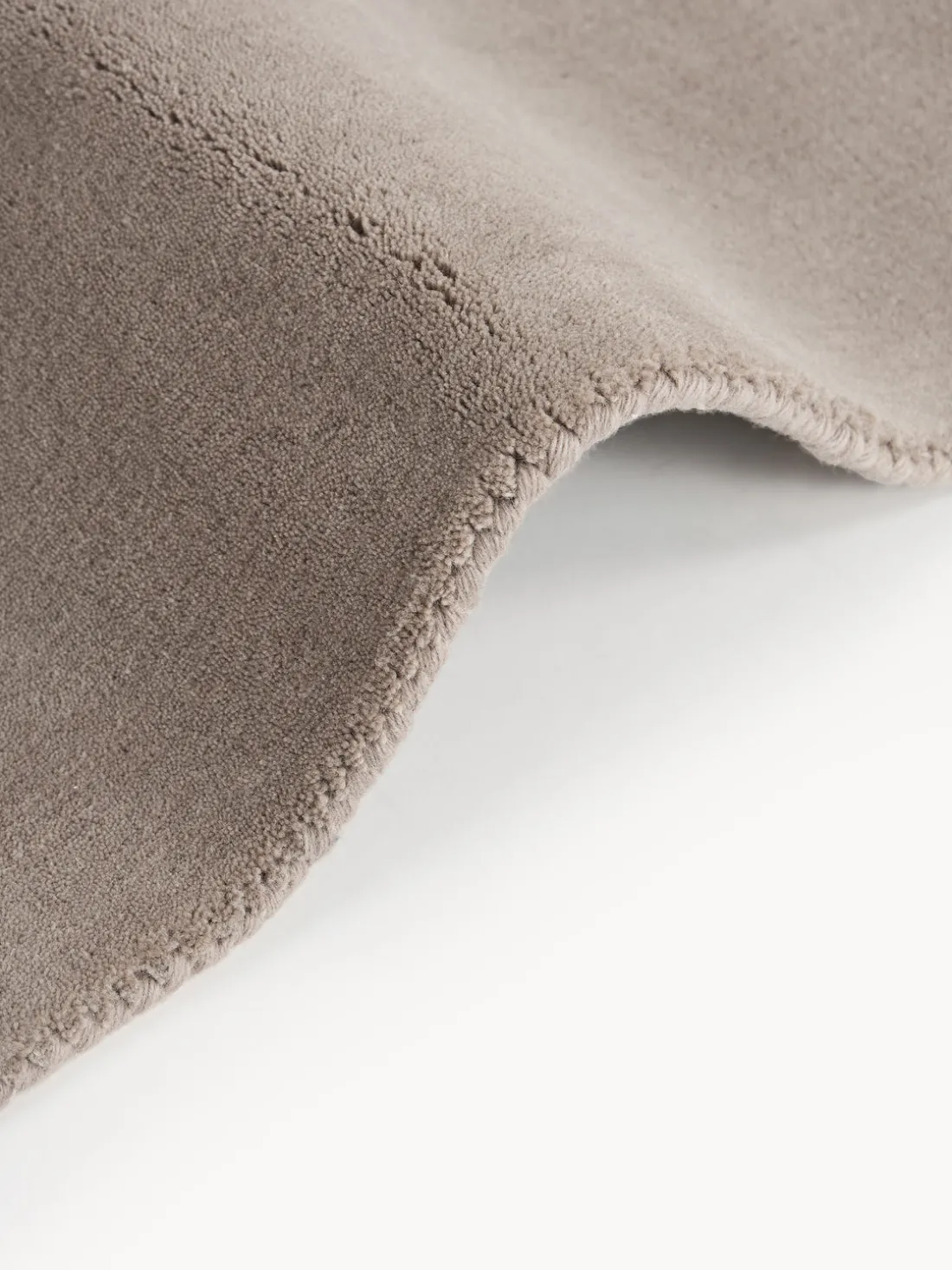 Alfombra artesanal de lana Zayne