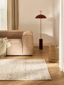 Alfombra artesanal de pelo corto Rosalie