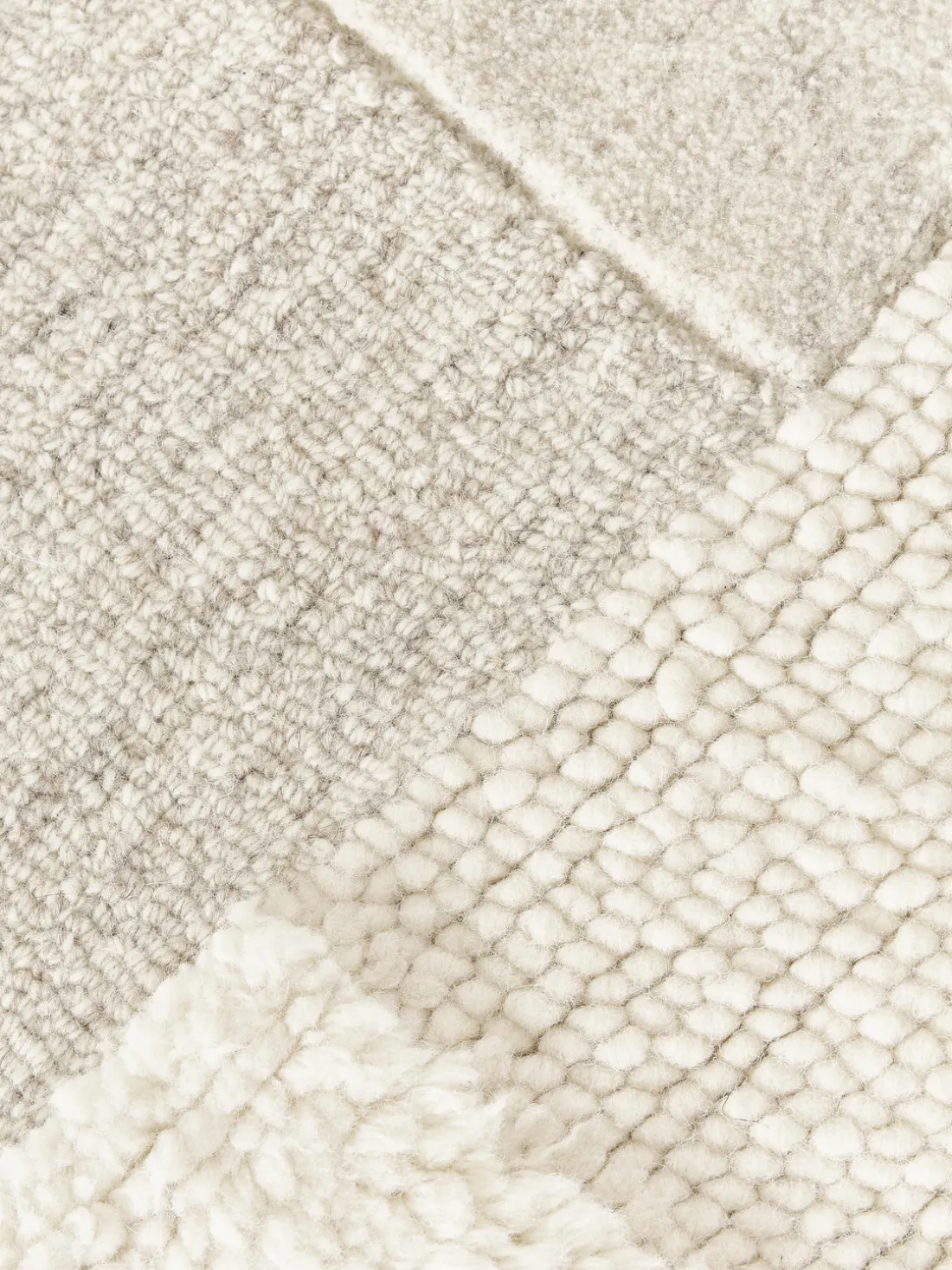 Alfombra artesanal de pelo largo Titus