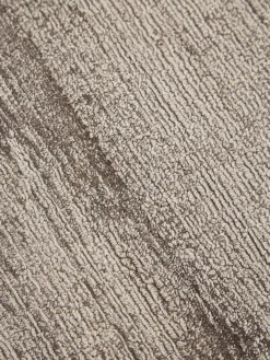 Alfombra artesanal de viscosa Jane