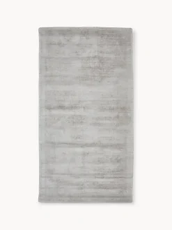 Alfombra artesanal de viscosa Jane