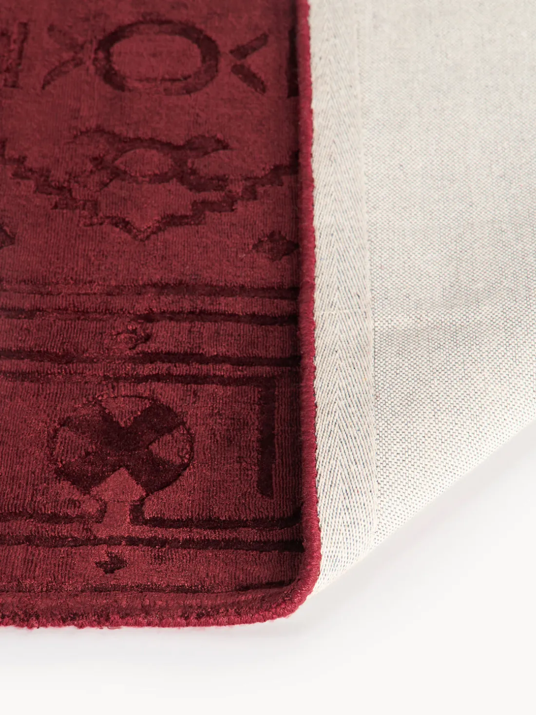 Alfombra artesanal de viscosa Shaila