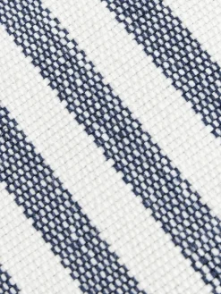 Alfombra artesanal para interior y exterior Lyla