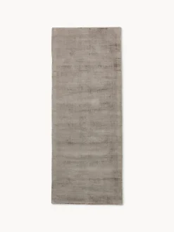 Alfombra corredor artesanal de viscosa Jane