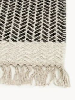 Alfombra corredor artesanal de lana con flecos Kim