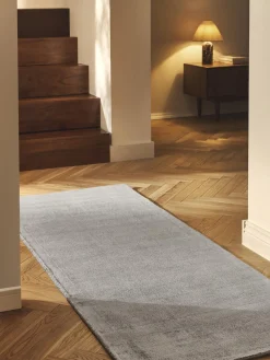 Alfombra corredor artesanal de viscosa Jane