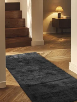 Alfombra corredor artesanal de viscosa Jane