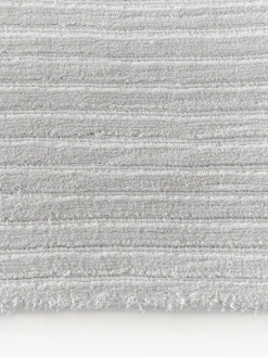 Alfombra corredor artesanal de pelo largo texturizada Wes