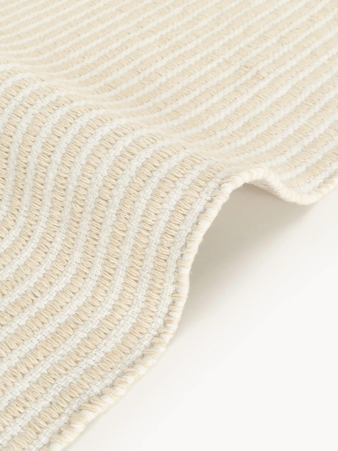 Alfombra corredor artesanal para exterior a rayas Turner