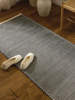 Alfombra corredor artesanal de lana Amaro