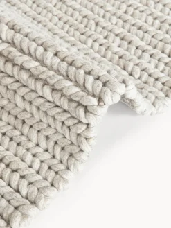 Alfombra de lana trenzada Bruna