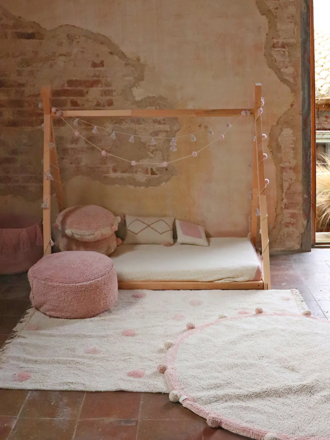 Alfombra infantil artesanal Hippy Dots, lavable