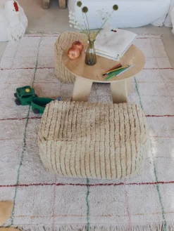 Alfombra infantil artesanal Lines, lavable, tamaños diferentes