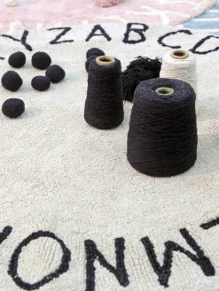 Alfombra infantil redonda con letras de diseño ABC