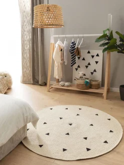 Alfombra infantil redonda artesanal de yute Pippa