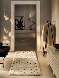 Alfombra mullida artesanal de pelo largo Ayana