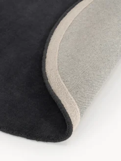 Alfombra redonda artesanal de lana Zayne