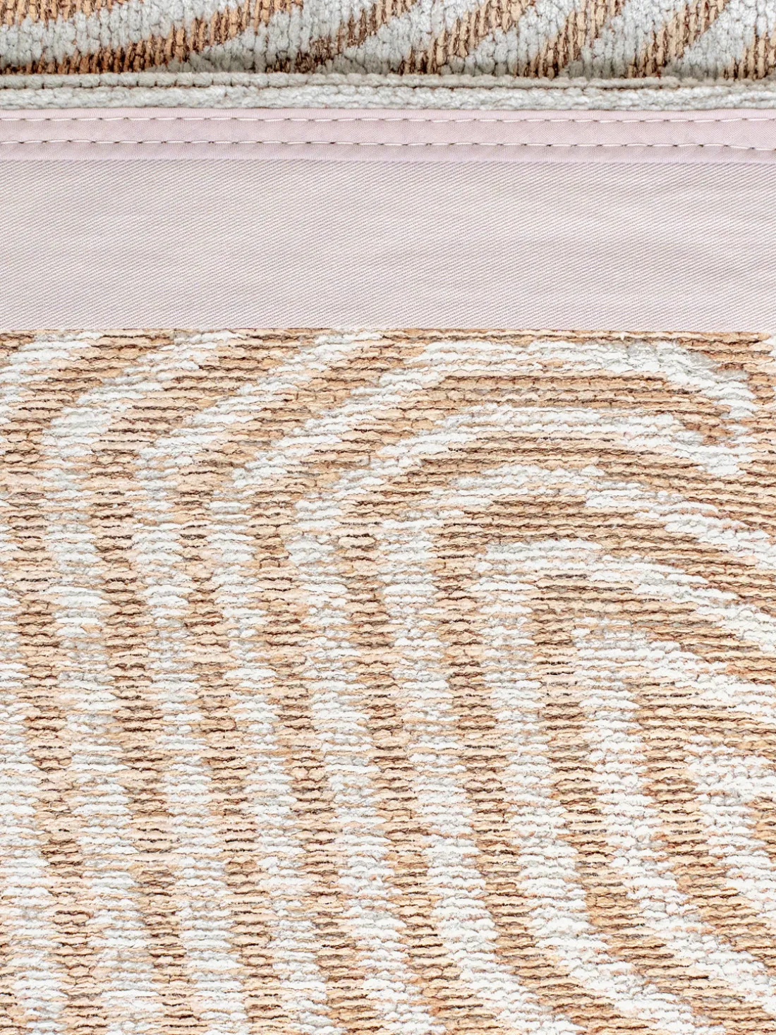 Alfombra tejida Jacquard Coral