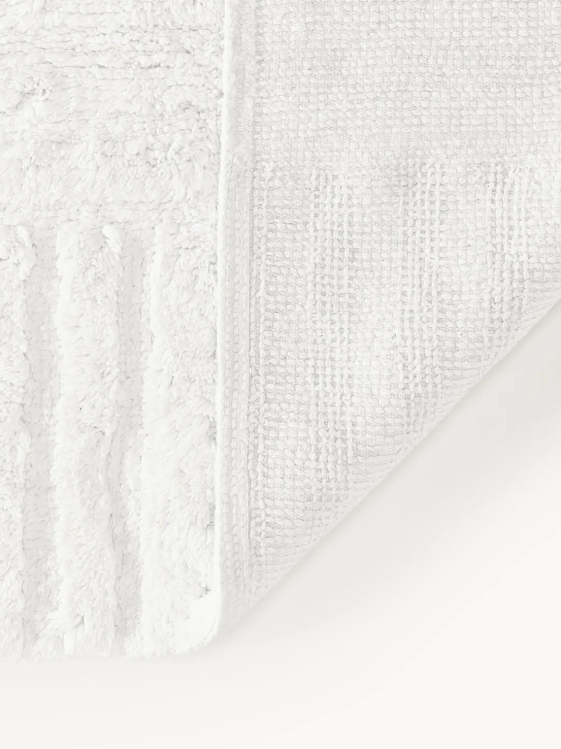 Alfombrilla de baño antideslizante con relieve Tianna