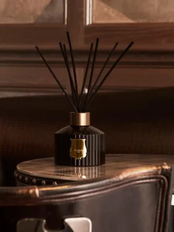 Ambientador artesanal Joséphine (camelia china, jazmín egipcio y rosa turca)