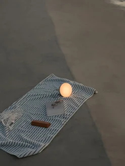 Aplique regulable Sphere, portátil