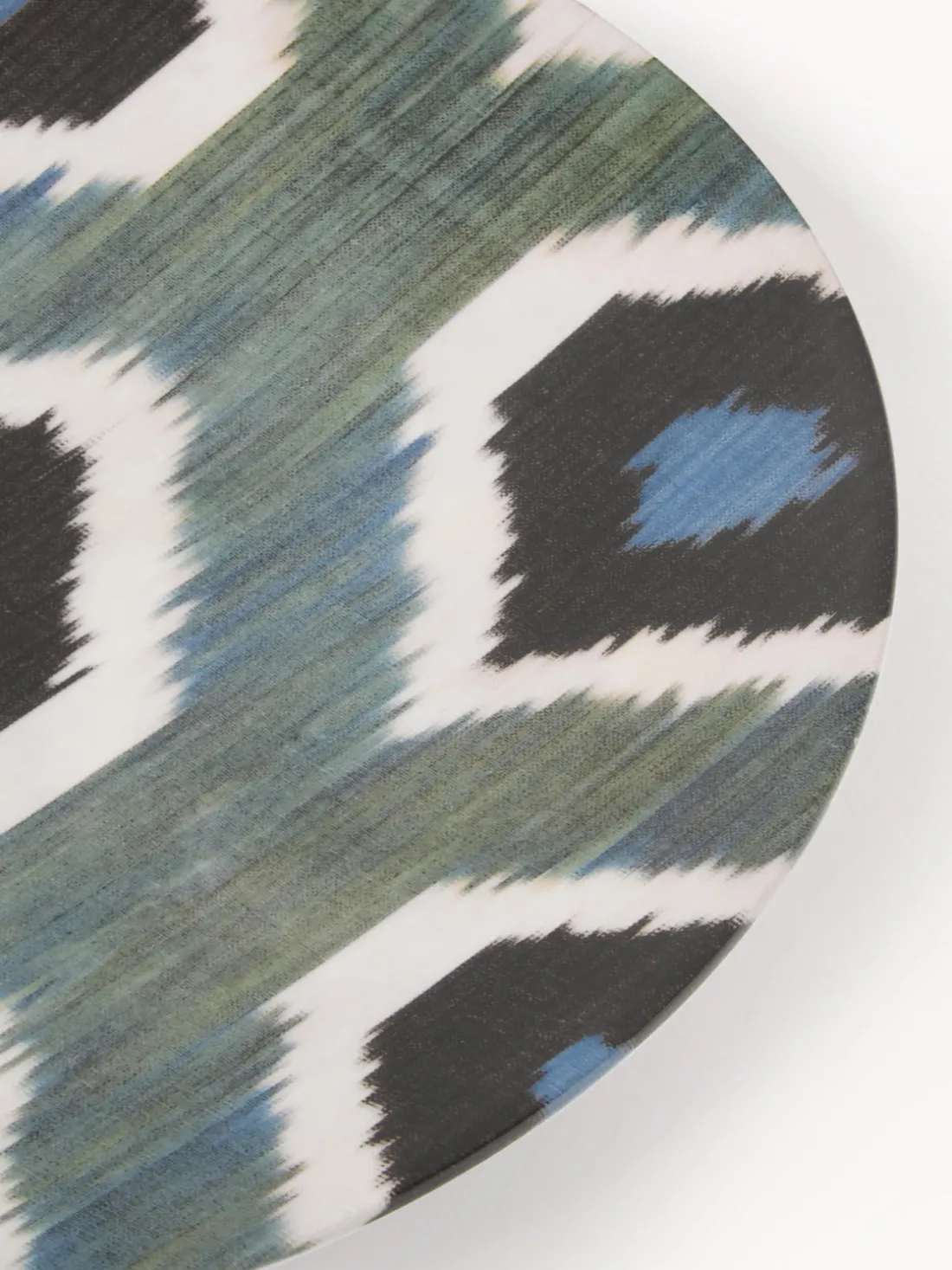 Bajoplato artesanal de porcelana Ikat