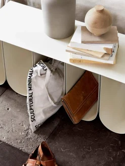 Banco de metal Curved