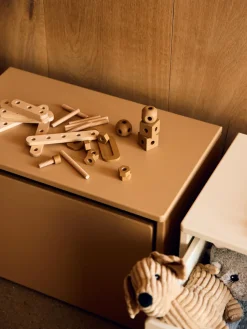 Banco infantil con espacio de almacenamiento Dots