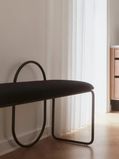 Banco tapizado Angui