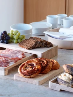 Bandejas para servir artesanales de madera de fresno Collective, 3 uds.