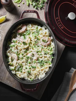 Cacerola ovalada de hierro fundido La Cocette