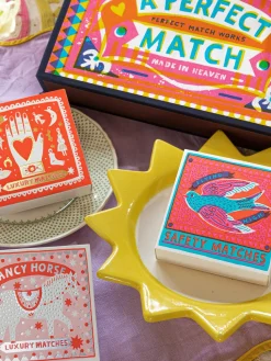 Caja de cerillas de diseño Flying High