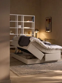 Cama continental con espacio de almacenamiento Enya