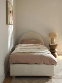 Cama individual Ebba, con espacio de almacenamiento