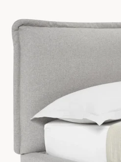 Cama tapizada Amelia