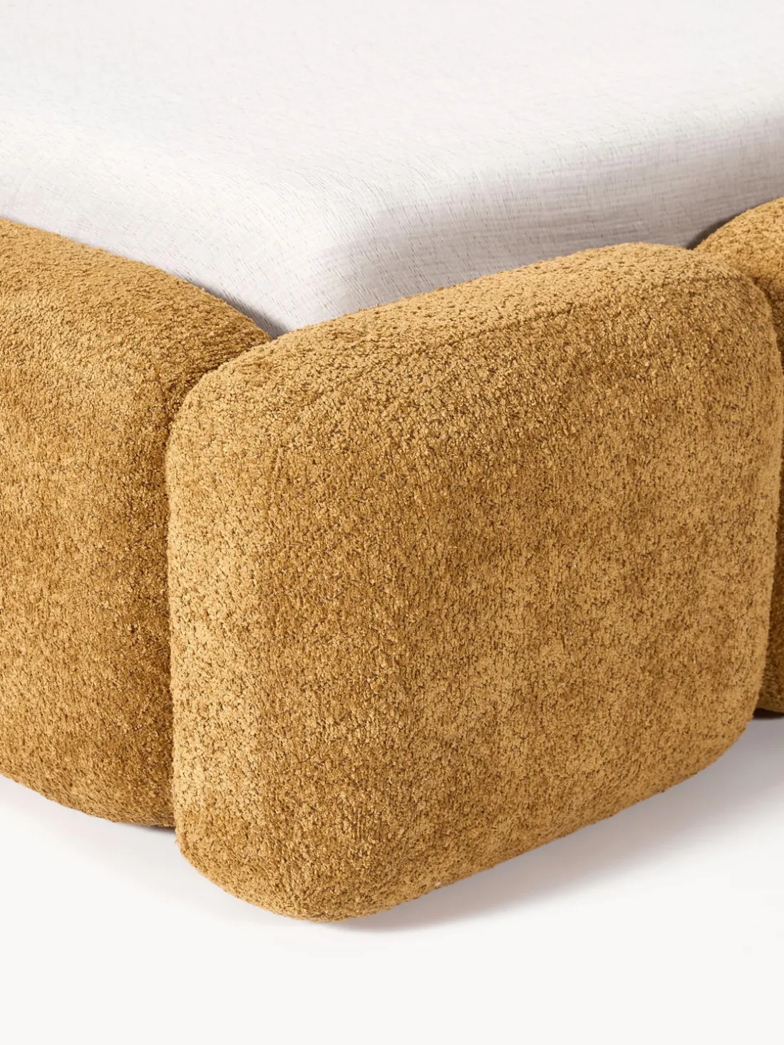 Cama tapizada de borreguillo bouclé Tayla