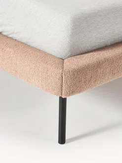 Cama tapizada de borreguillo bouclé Amelia