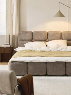Cama tapizada de borreguillo bouclé Tayla