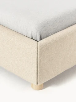 Cama tapizada Ebba