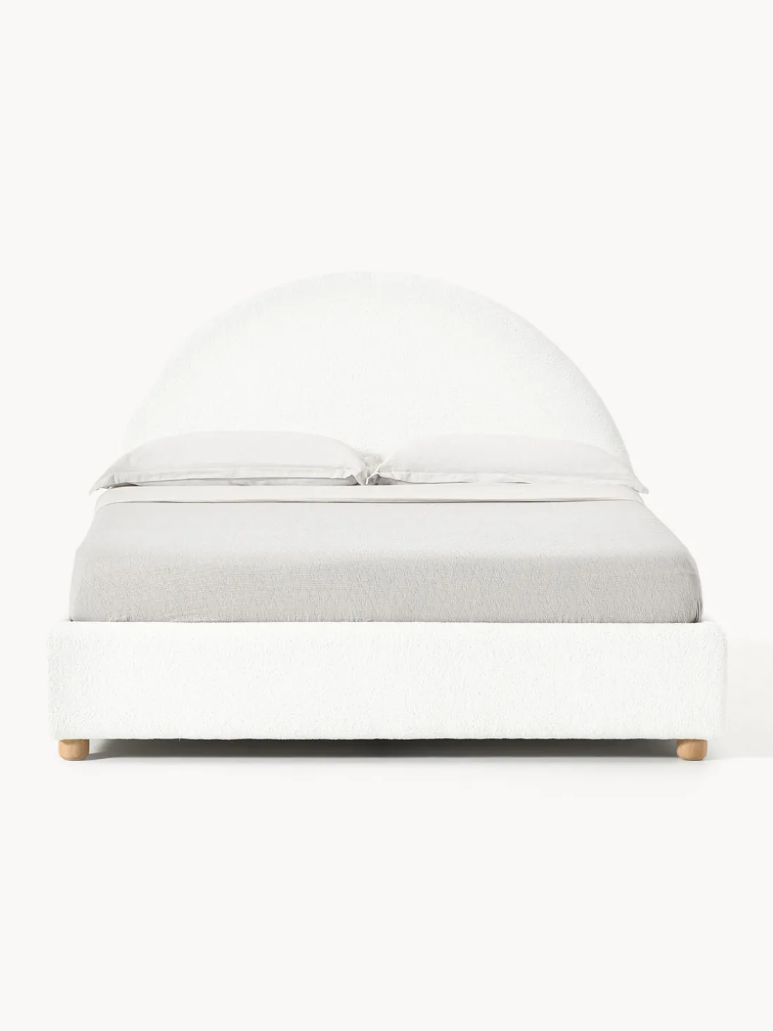 Cama tapizada en borreguillo Ebba