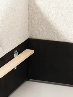 Cama tapizada en tejido bouclé Sofia